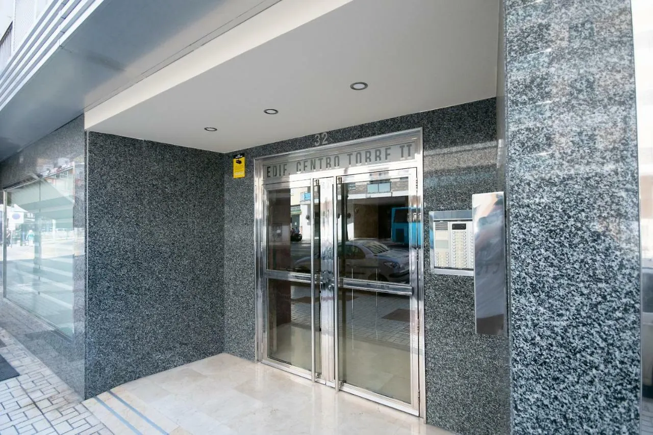Cubo'S Estudio Isabel Manoja Hotel Torremolinos 0*,